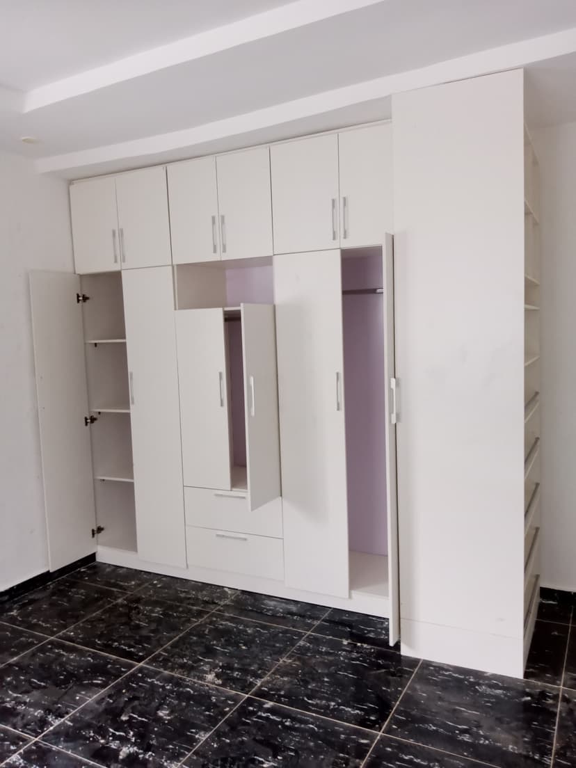 Bedroom Wardrobe Set – Ikeja